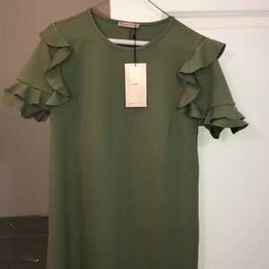 NWT Zara Olive Shift Dress